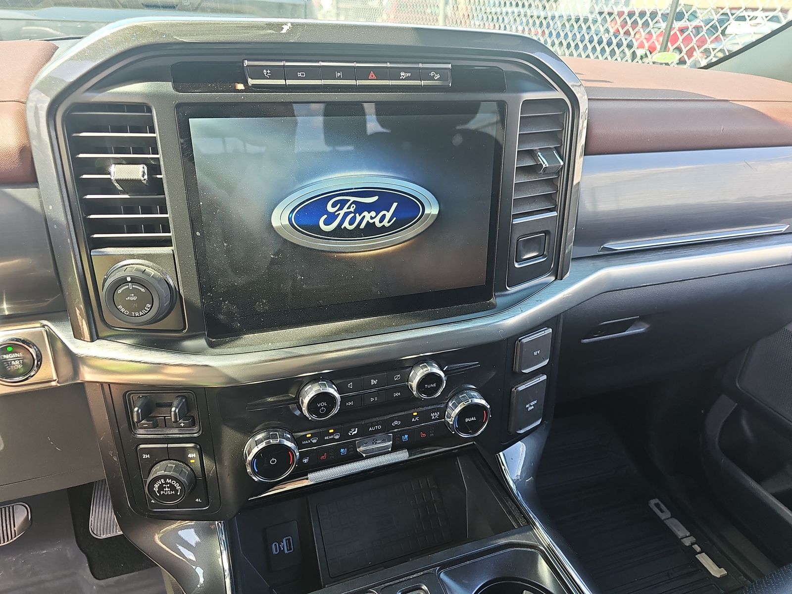 2022 Ford F-150 LARIAT AWD
