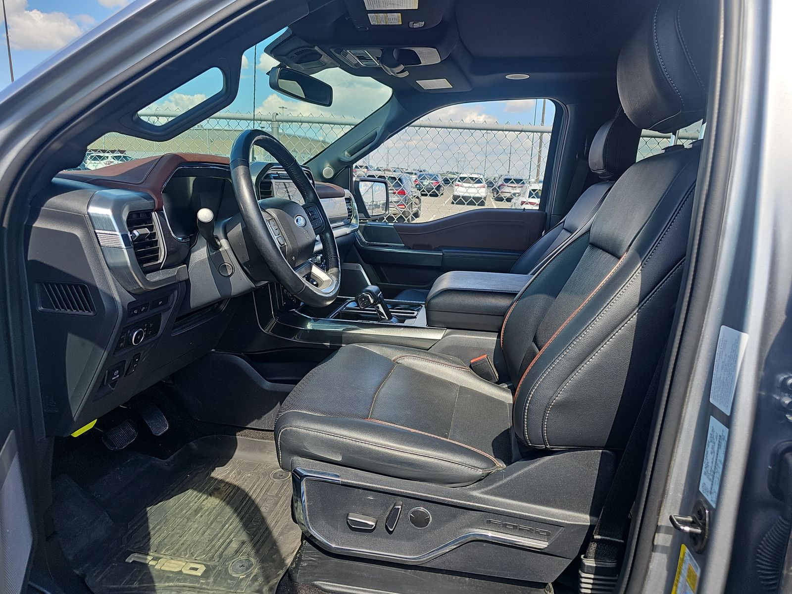 2022 Ford F-150 LARIAT AWD