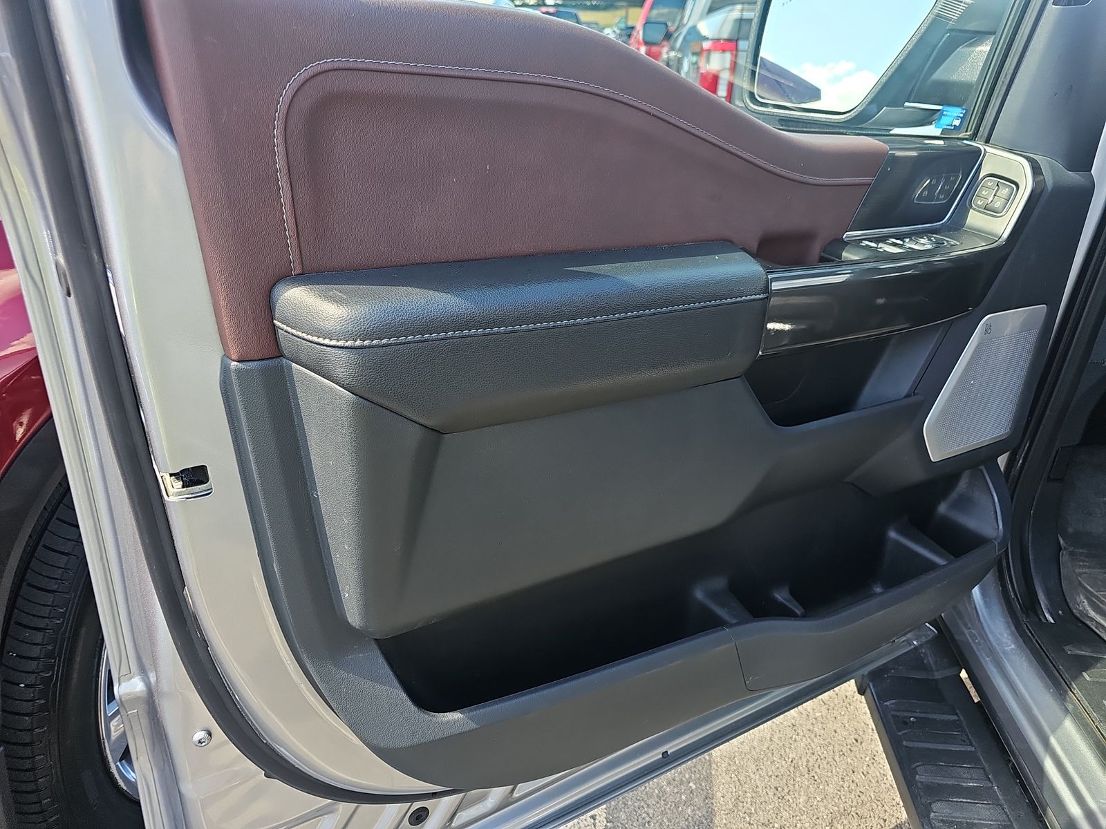 2022 Ford F-150 LARIAT AWD
