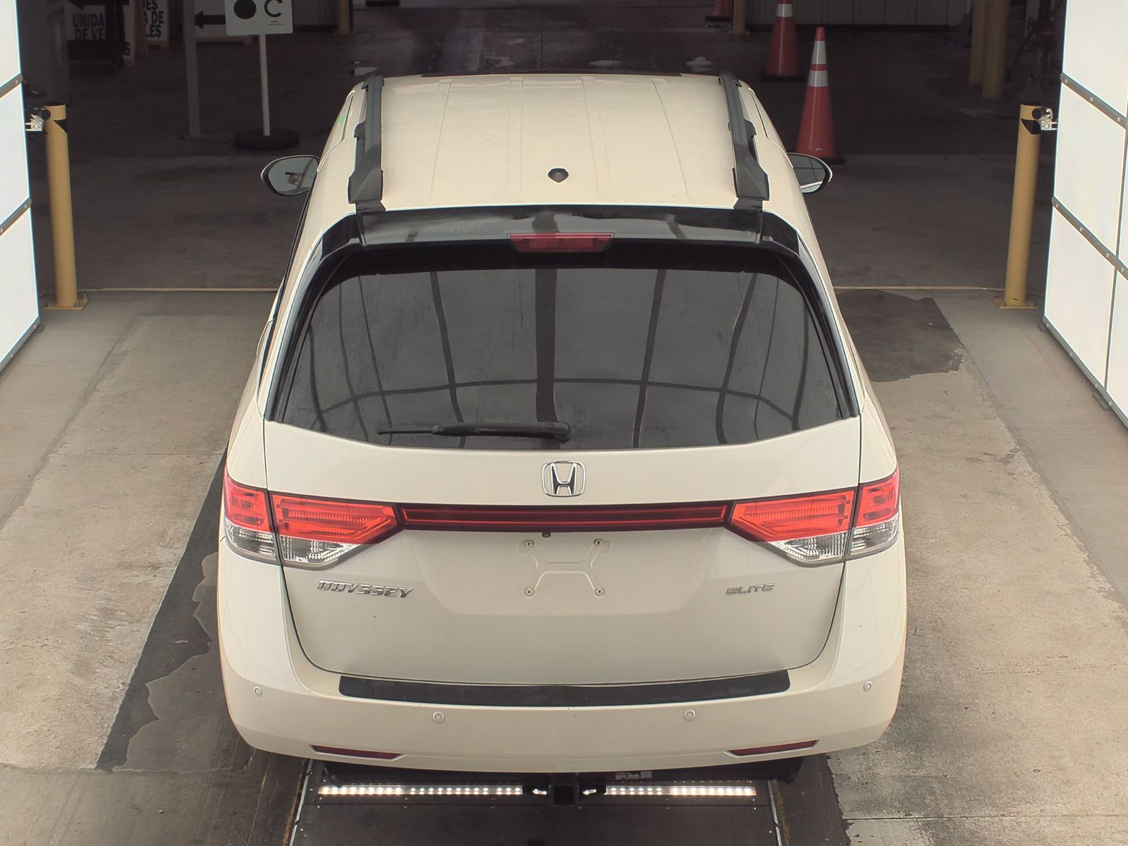 2017 Honda Odyssey Touring Elite FWD