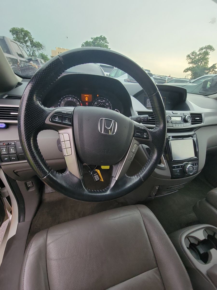 2017 Honda Odyssey Touring Elite FWD