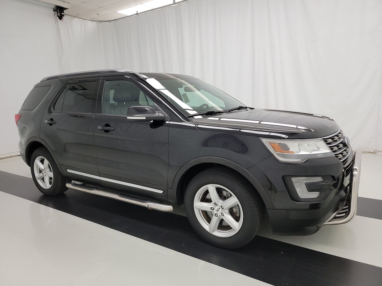 2017 Ford Explorer XLT AWD