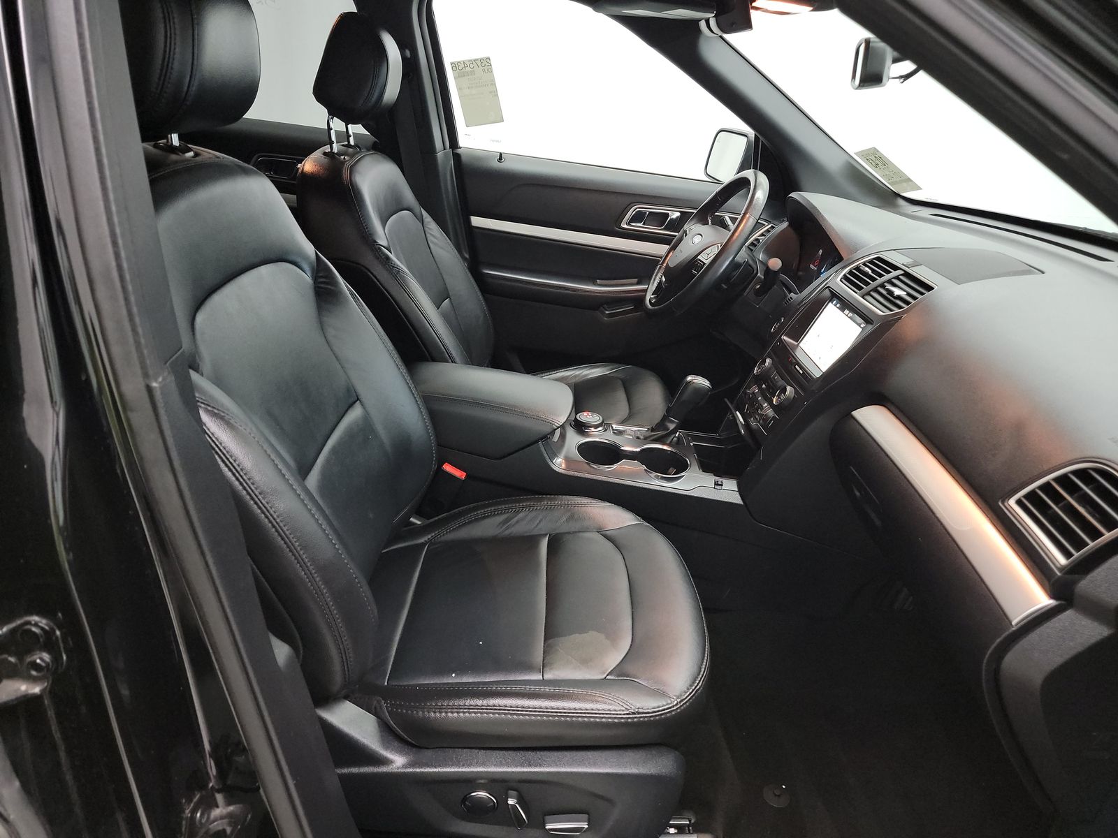 2017 Ford Explorer XLT AWD