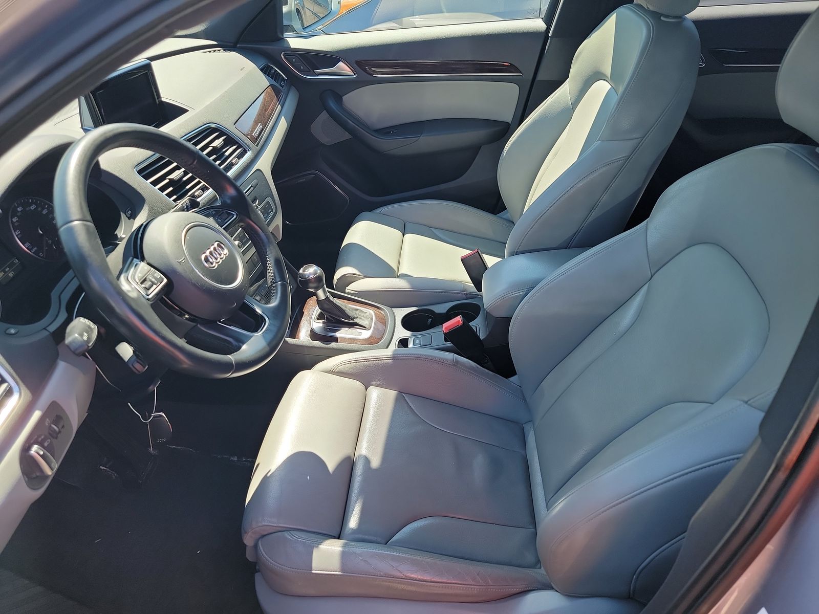 2016 Audi Q3 2.0T Prestige AWD