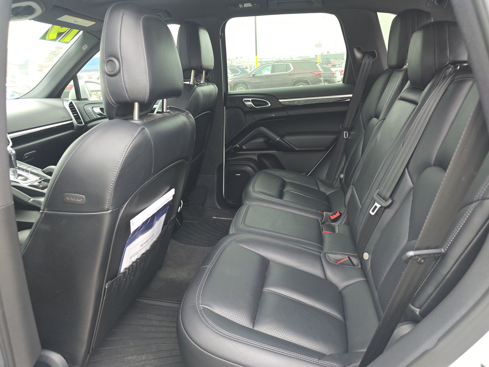 2016 Porsche Cayenne Base AWD