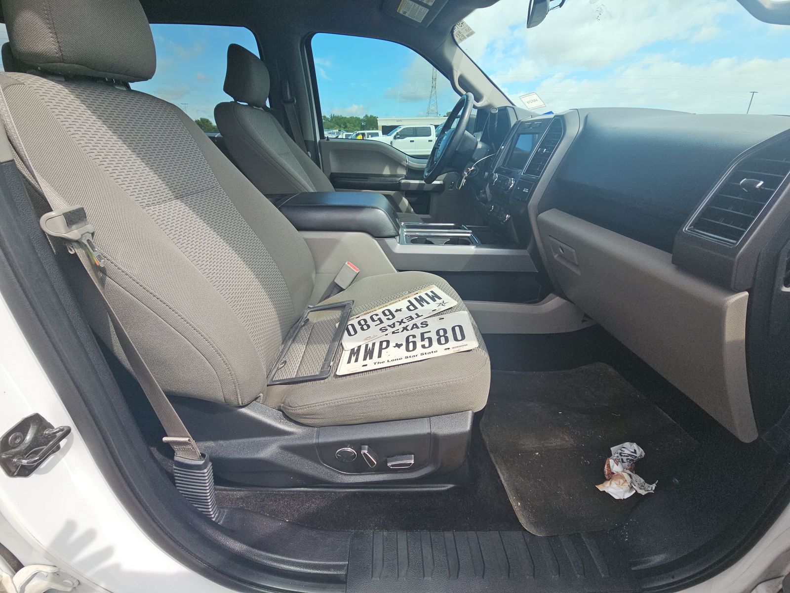 2017 Ford F-150 XLT RWD