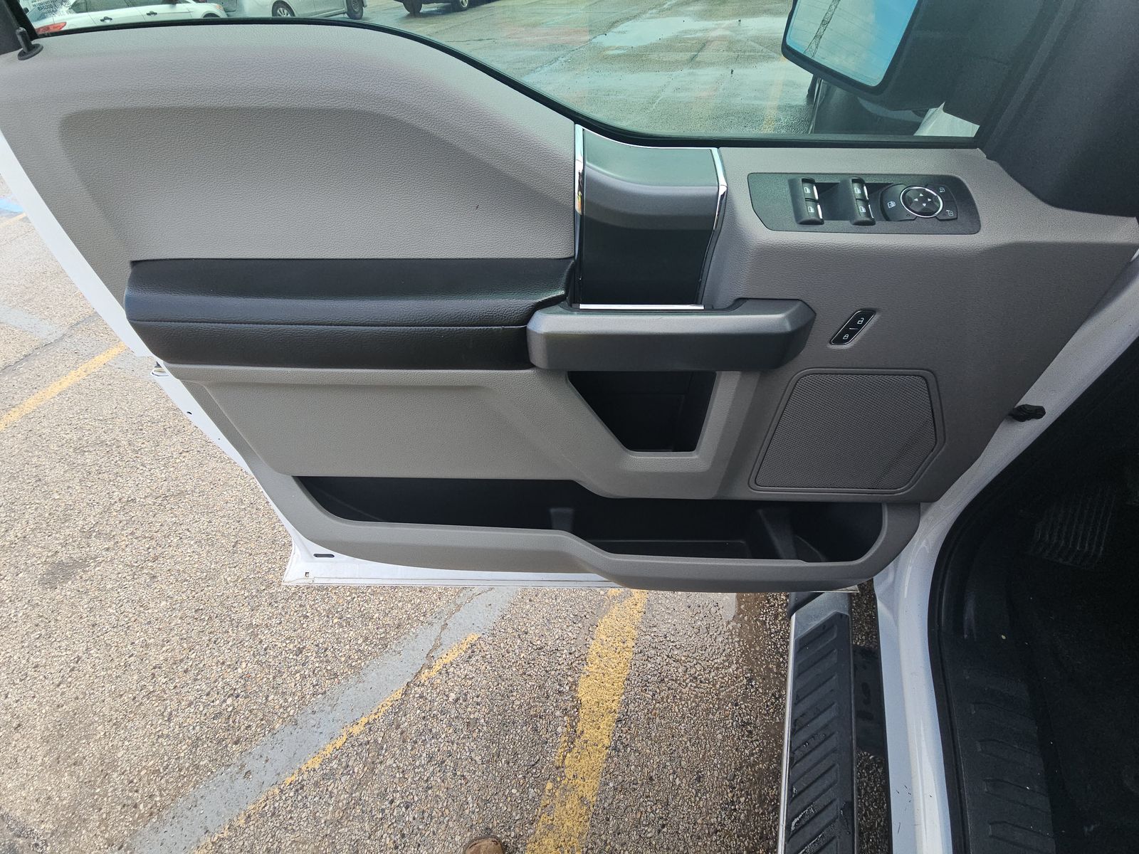 2017 Ford F-150 XLT RWD