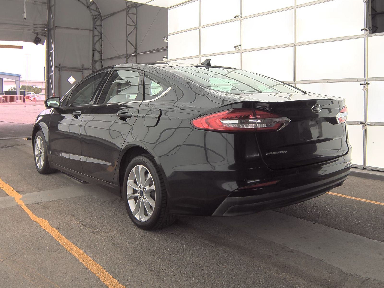 2020 Ford Fusion SE FWD