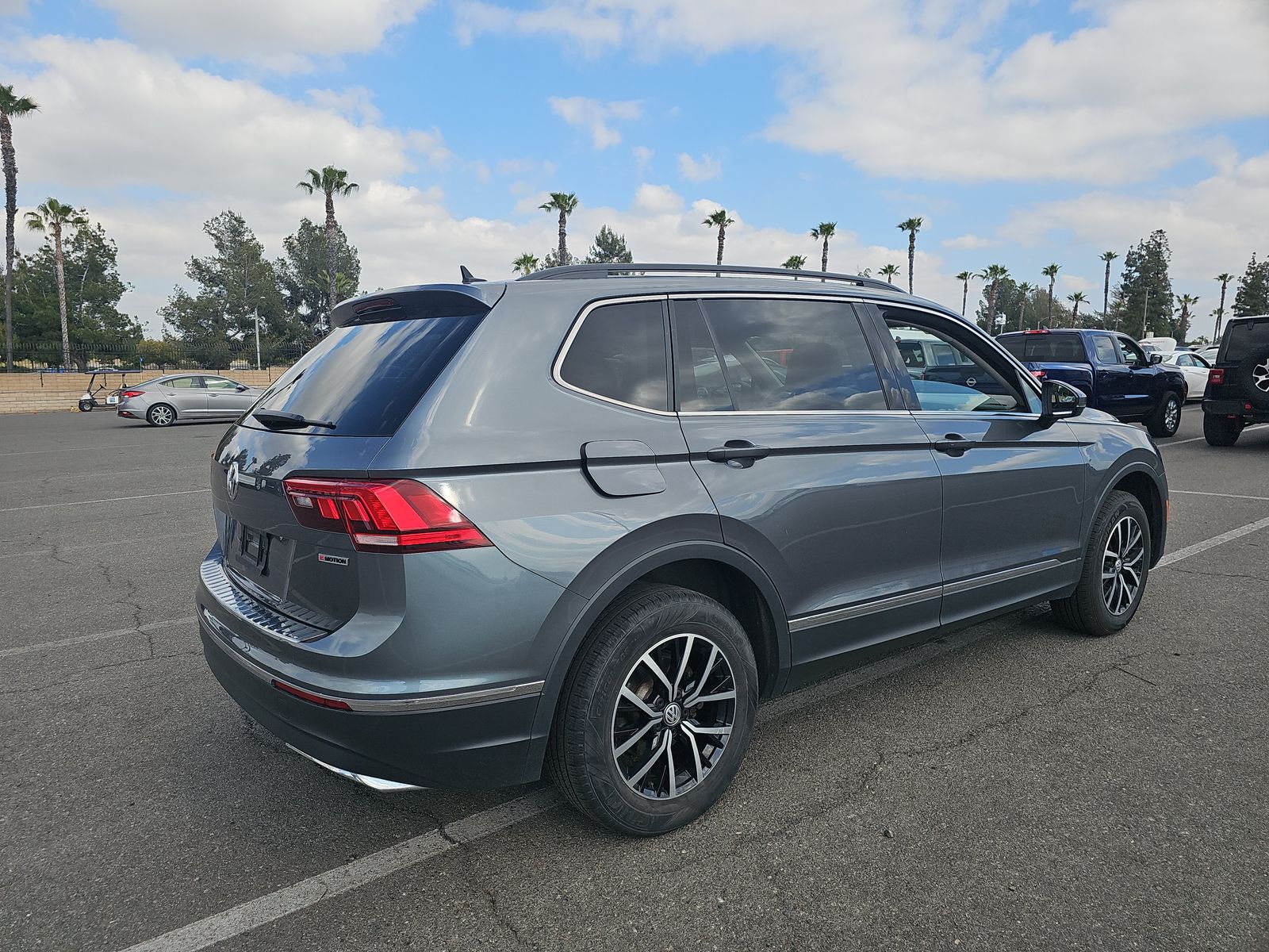 2021 Volkswagen Tiguan 2.0T SE AWD