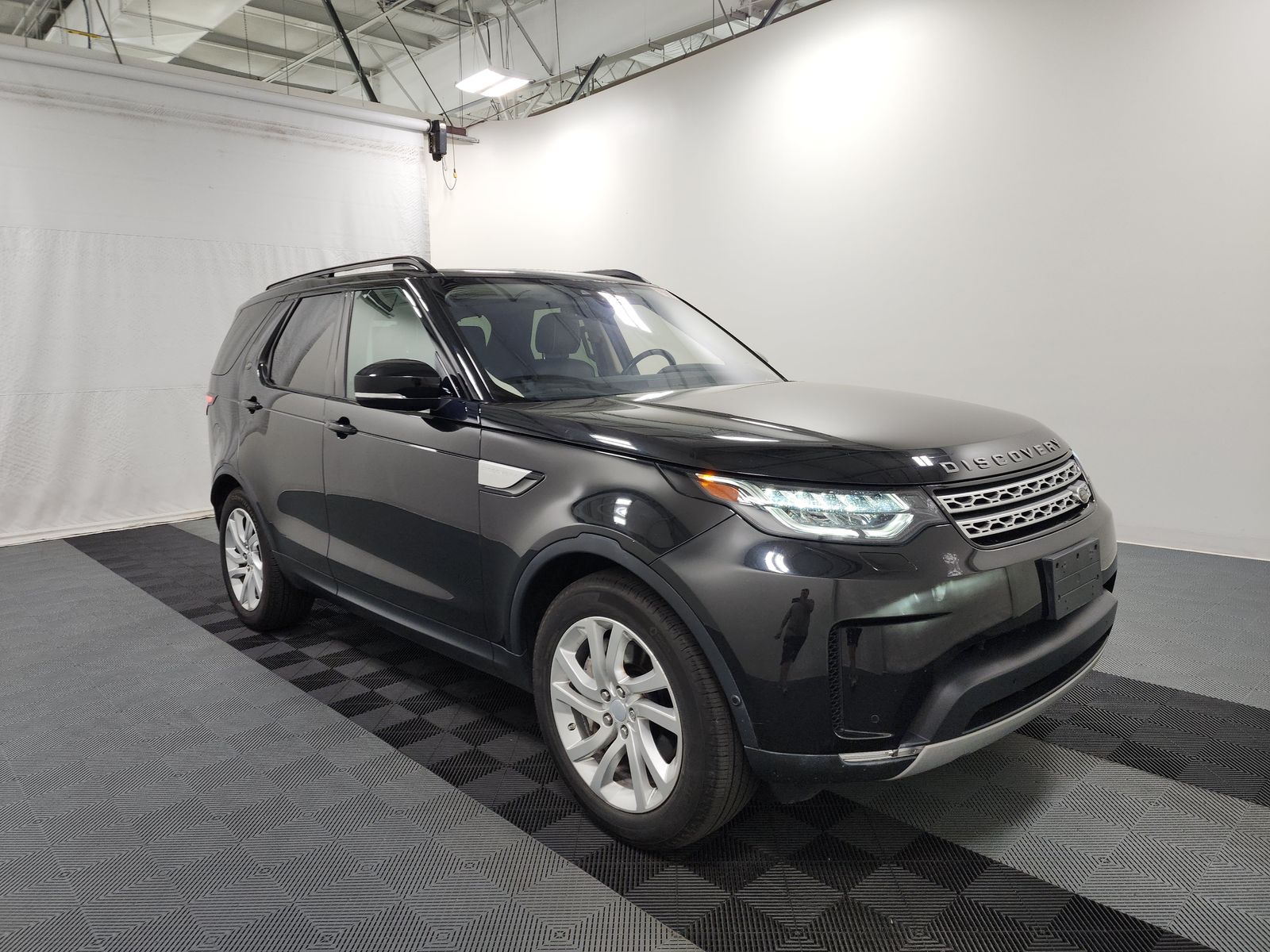 2020 Land Rover Discovery HSE AWD