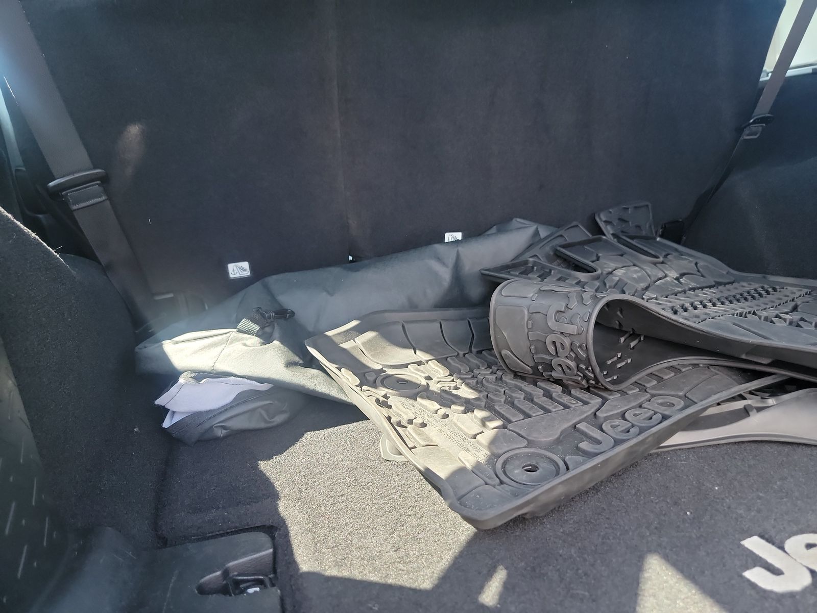 2014 Jeep Wrangler Unlimited Sahara Polar Edition AWD