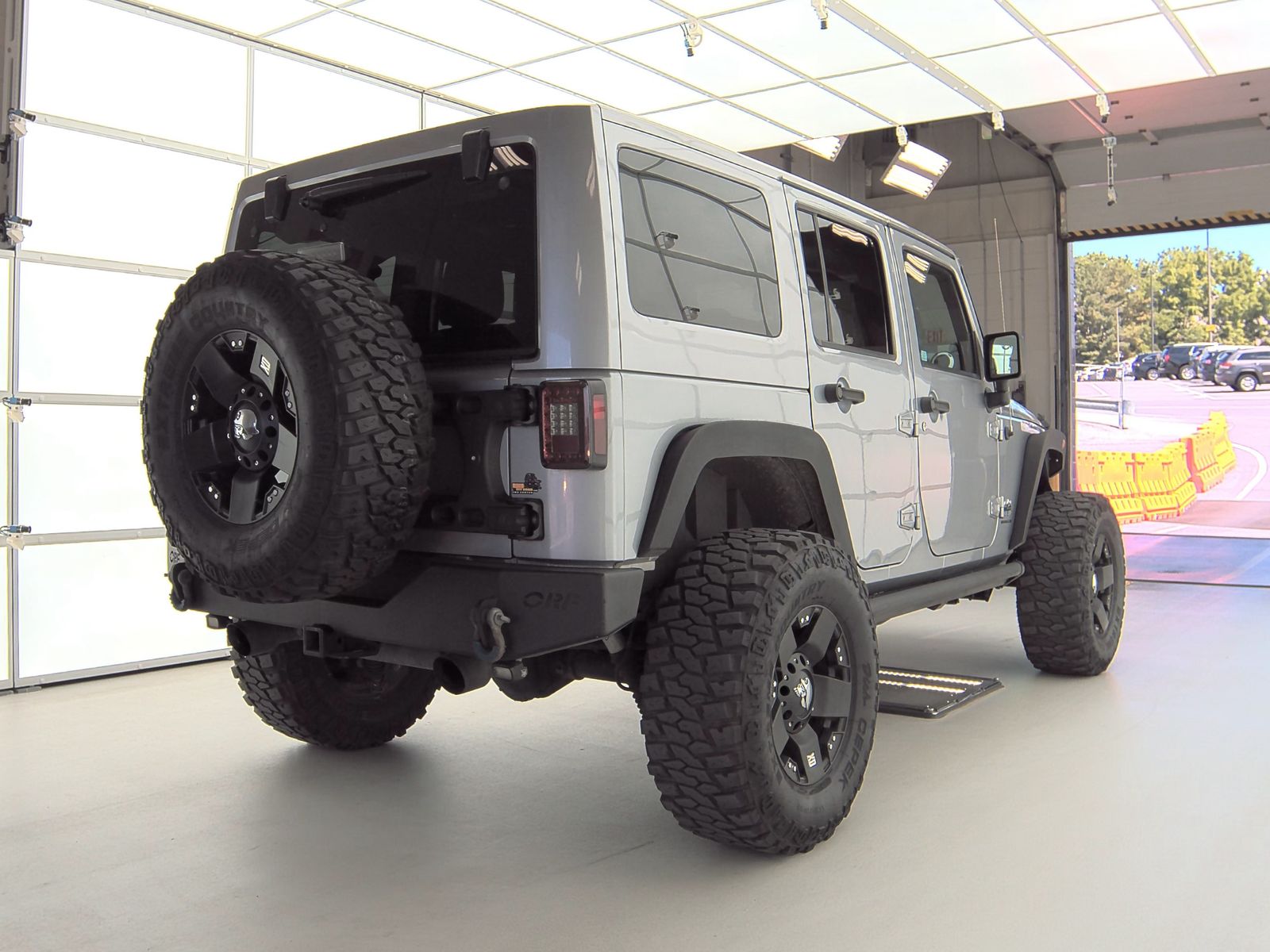2014 Jeep Wrangler Unlimited Sahara Polar Edition AWD