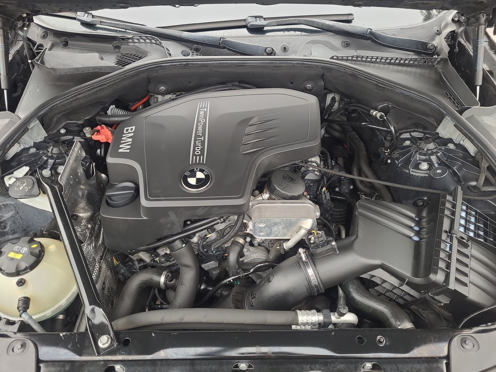 2014 BMW 5 Series 528i RWD