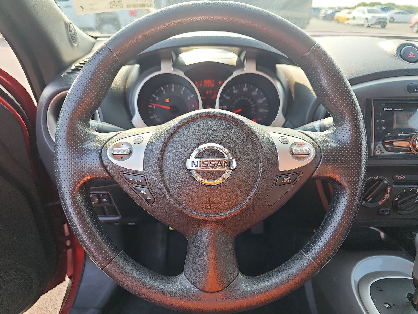 2015 Nissan JUKE S FWD