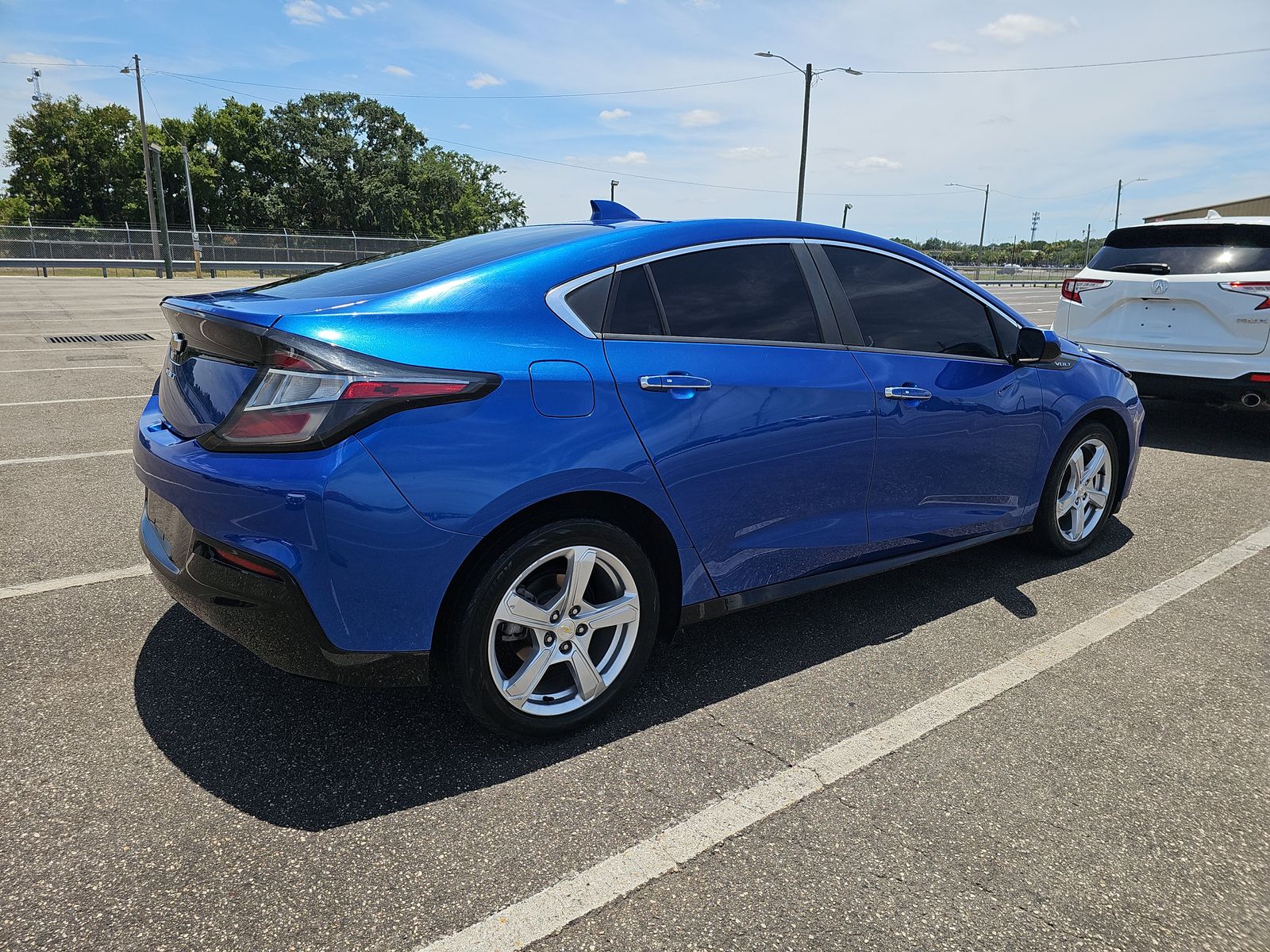 2017 Chevrolet Volt LT FWD