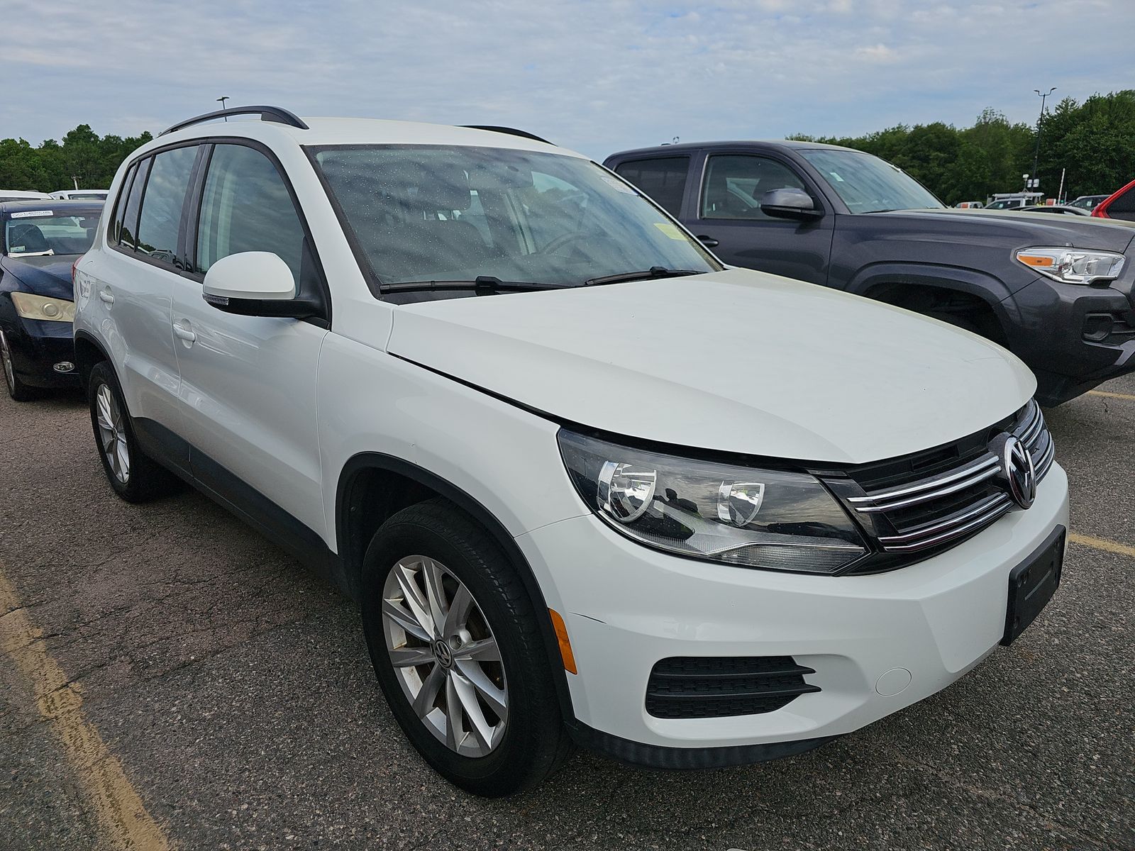 2017 Volkswagen Tiguan Limited 2.0T AWD