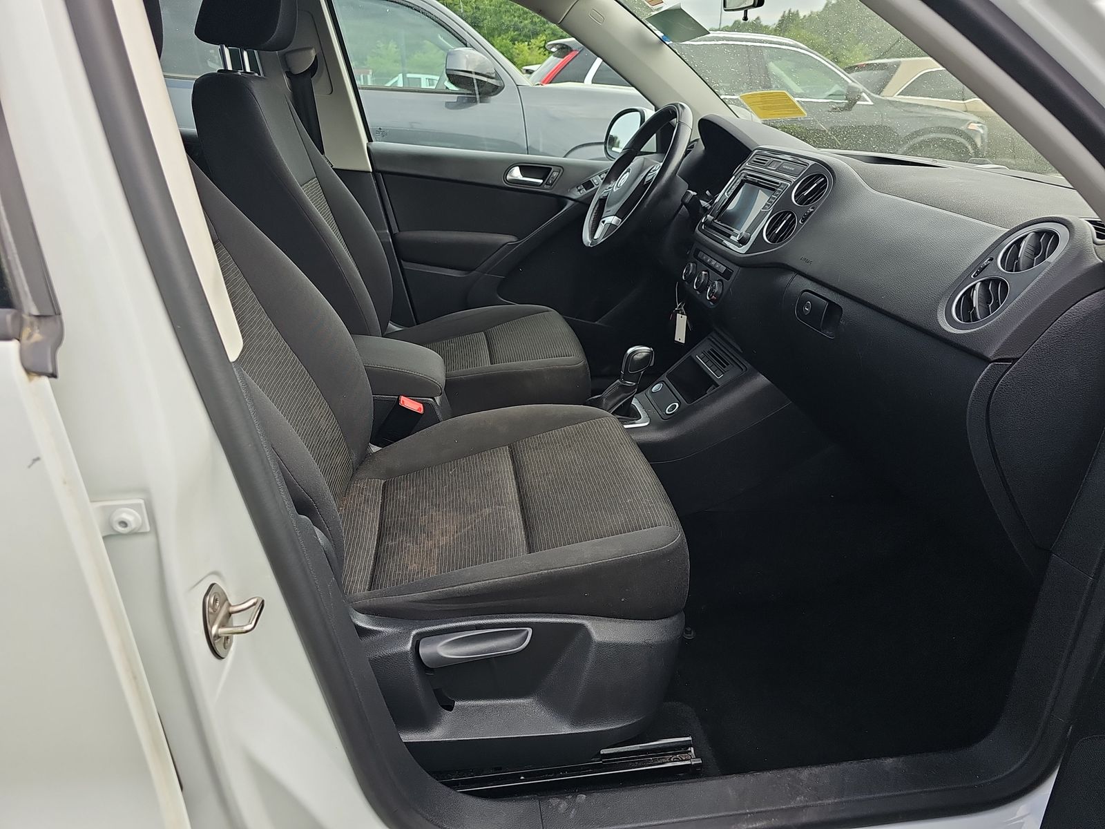 2017 Volkswagen Tiguan Limited 2.0T AWD