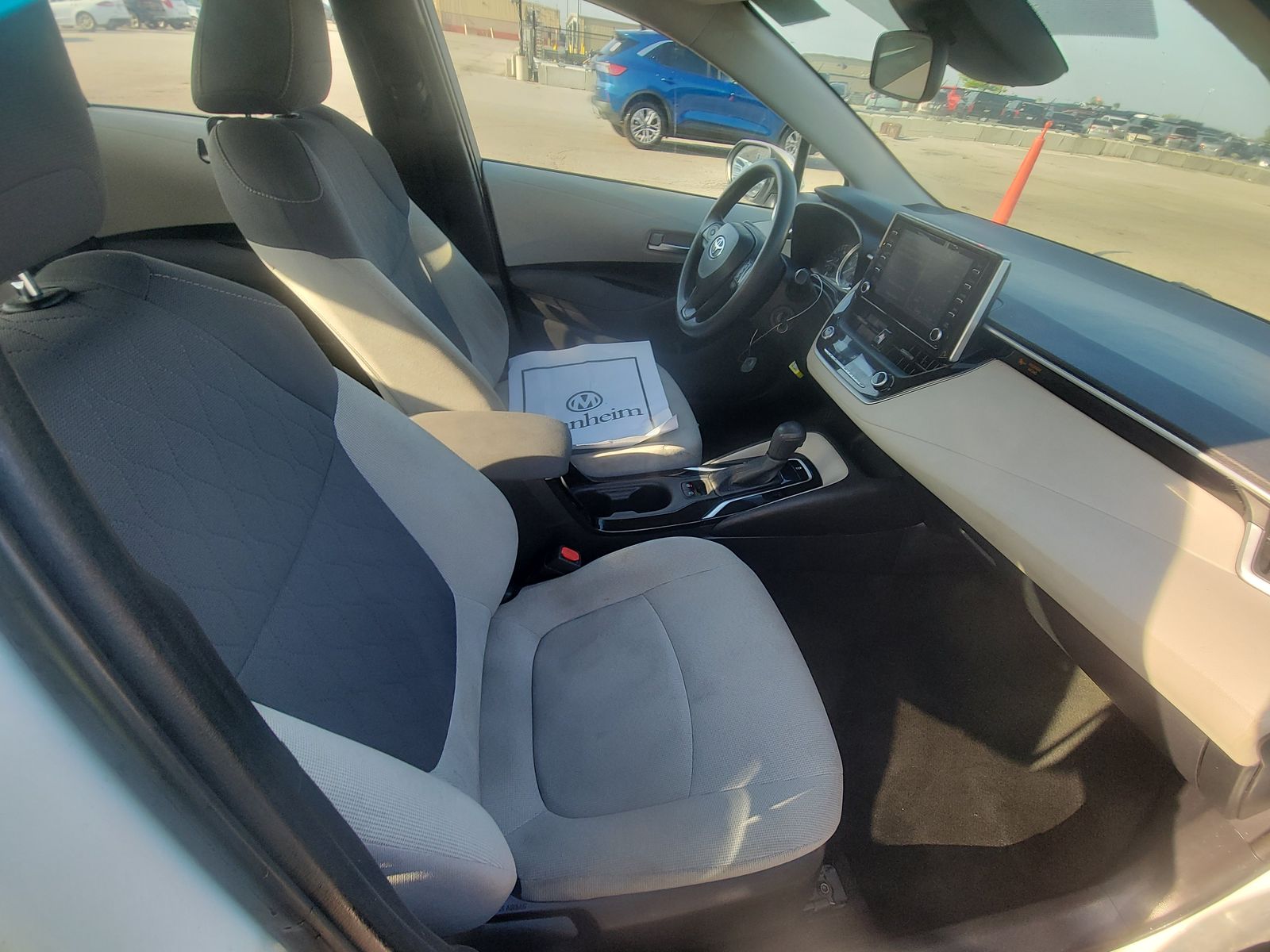 2020 Toyota Corolla LE FWD