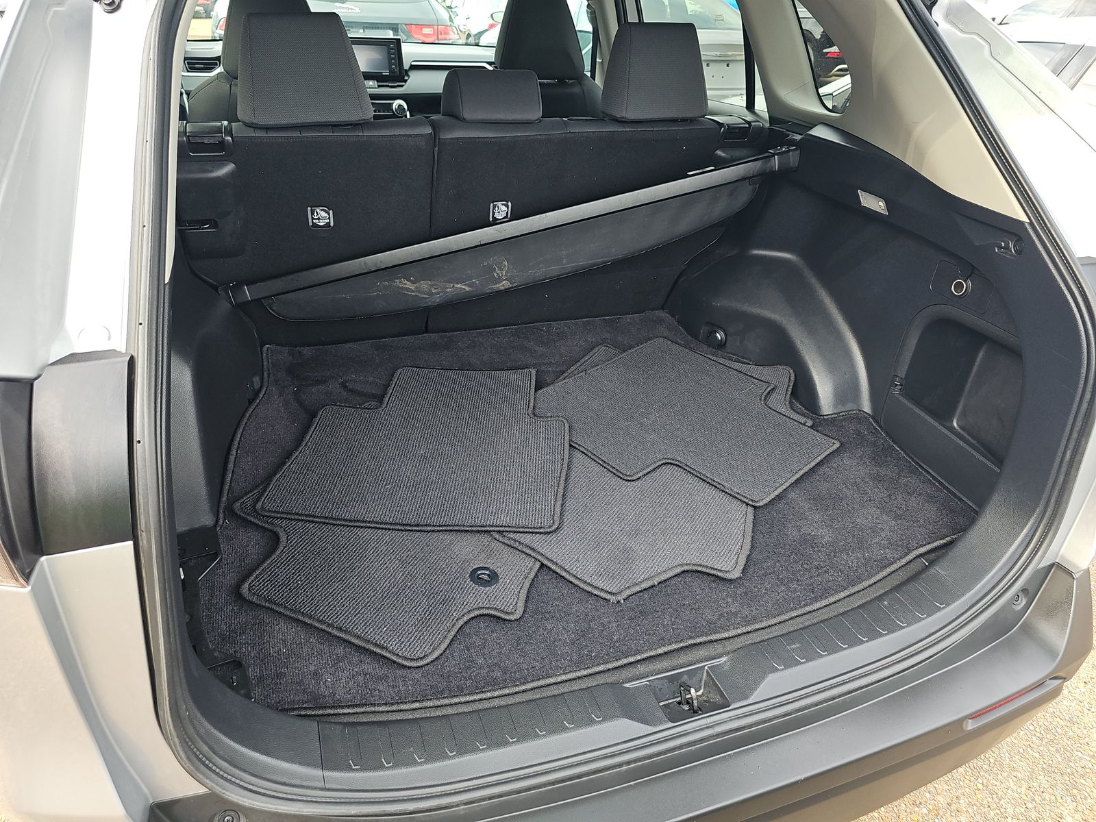 2021 Toyota RAV4 Hybrid XLE AWD