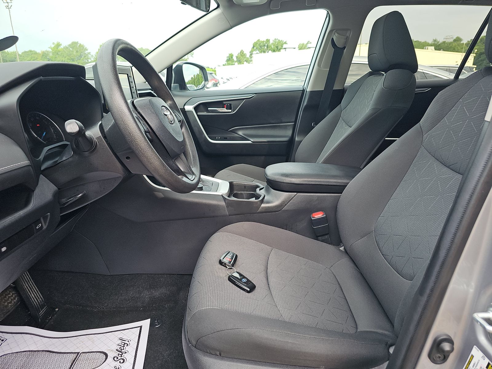 2021 Toyota RAV4 Hybrid XLE AWD