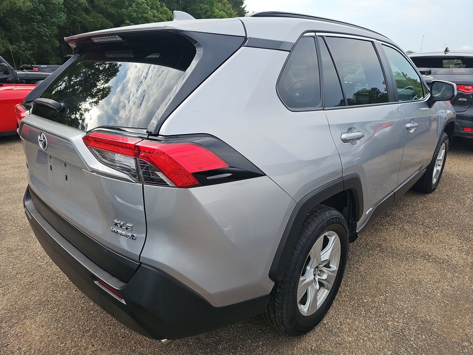2021 Toyota RAV4 Hybrid XLE AWD