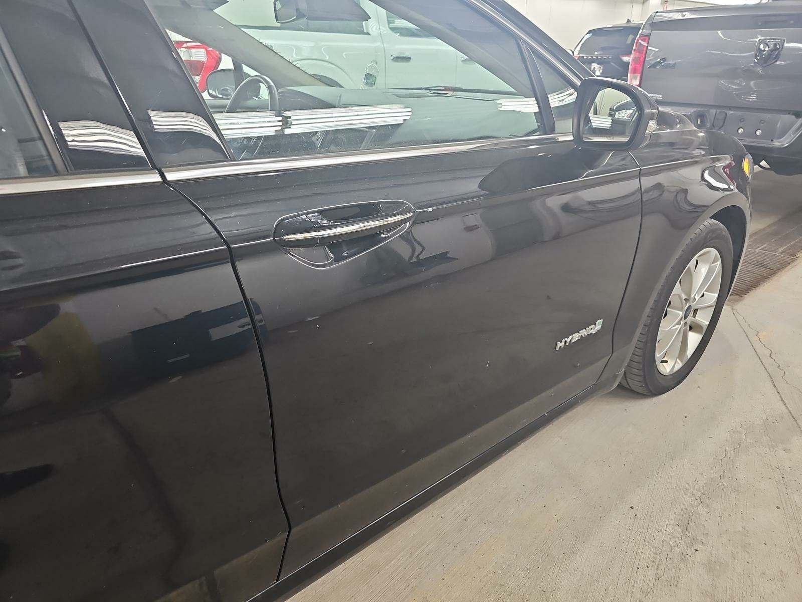 2019 Ford Fusion Hybrid SEL FWD