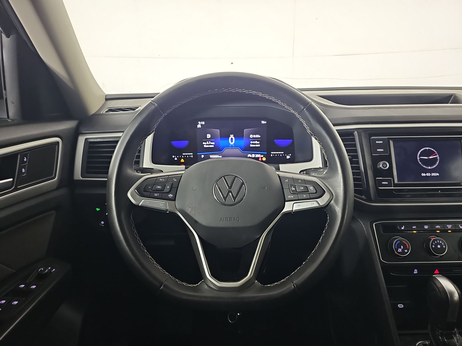 2023 Volkswagen Atlas 2.0T SE FWD