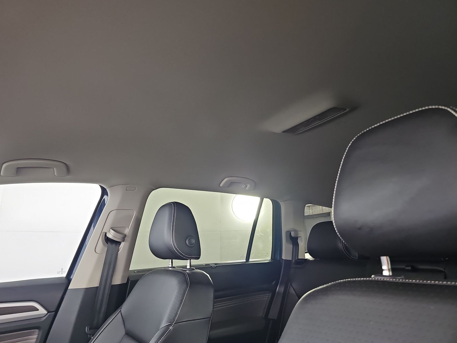 2023 Volkswagen Atlas 2.0T SE FWD