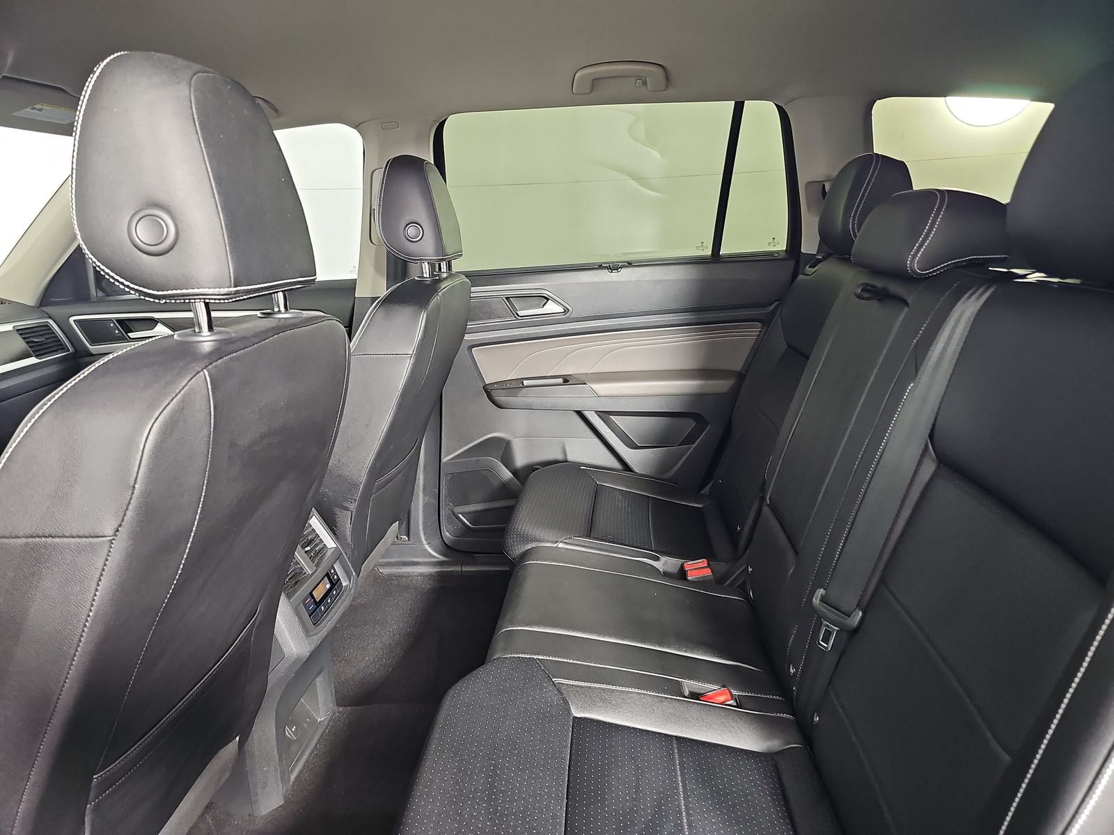 2023 Volkswagen Atlas 2.0T SE FWD