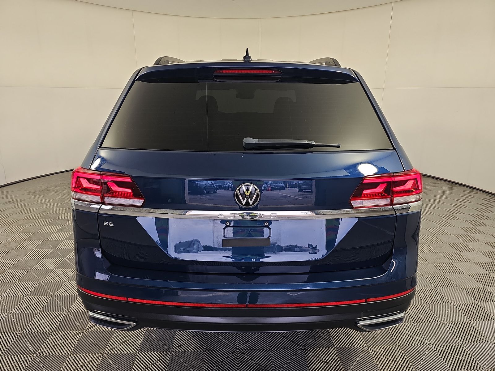 2023 Volkswagen Atlas 2.0T SE FWD