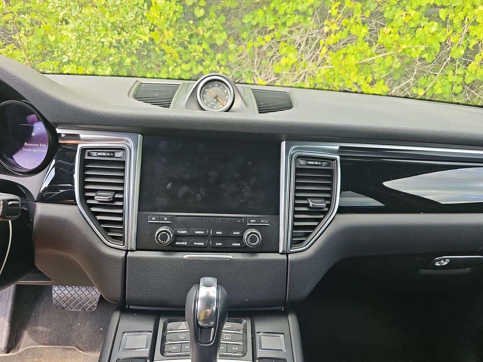 2017 Porsche Macan Base AWD