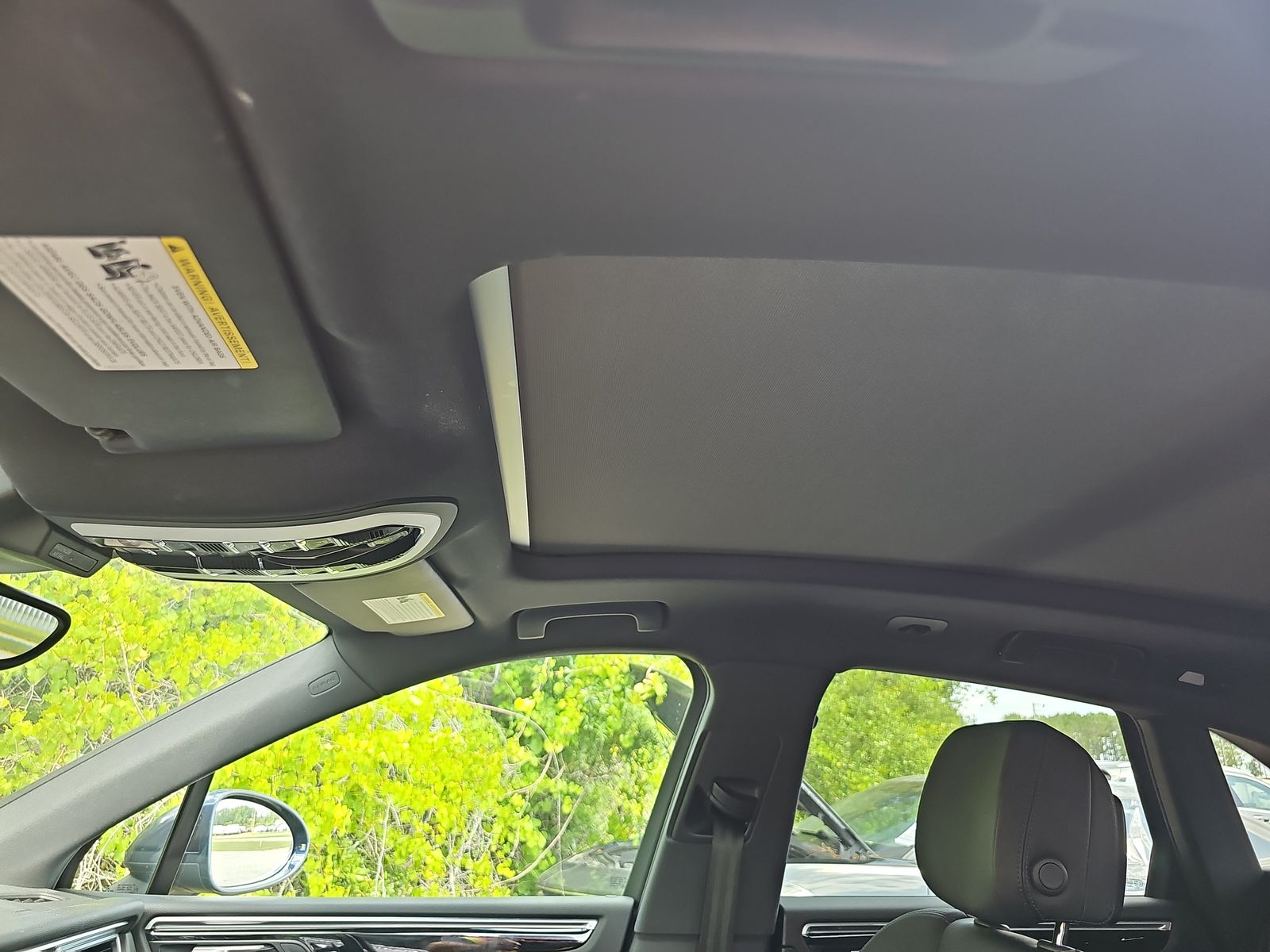 2017 Porsche Macan Base AWD