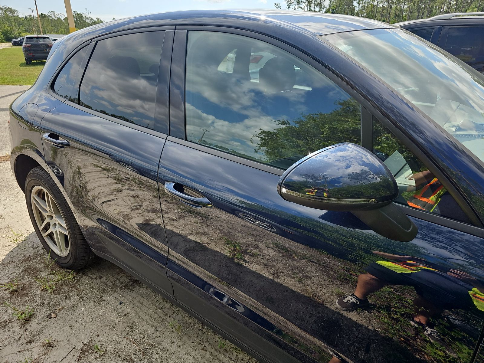 2017 Porsche Macan Base AWD