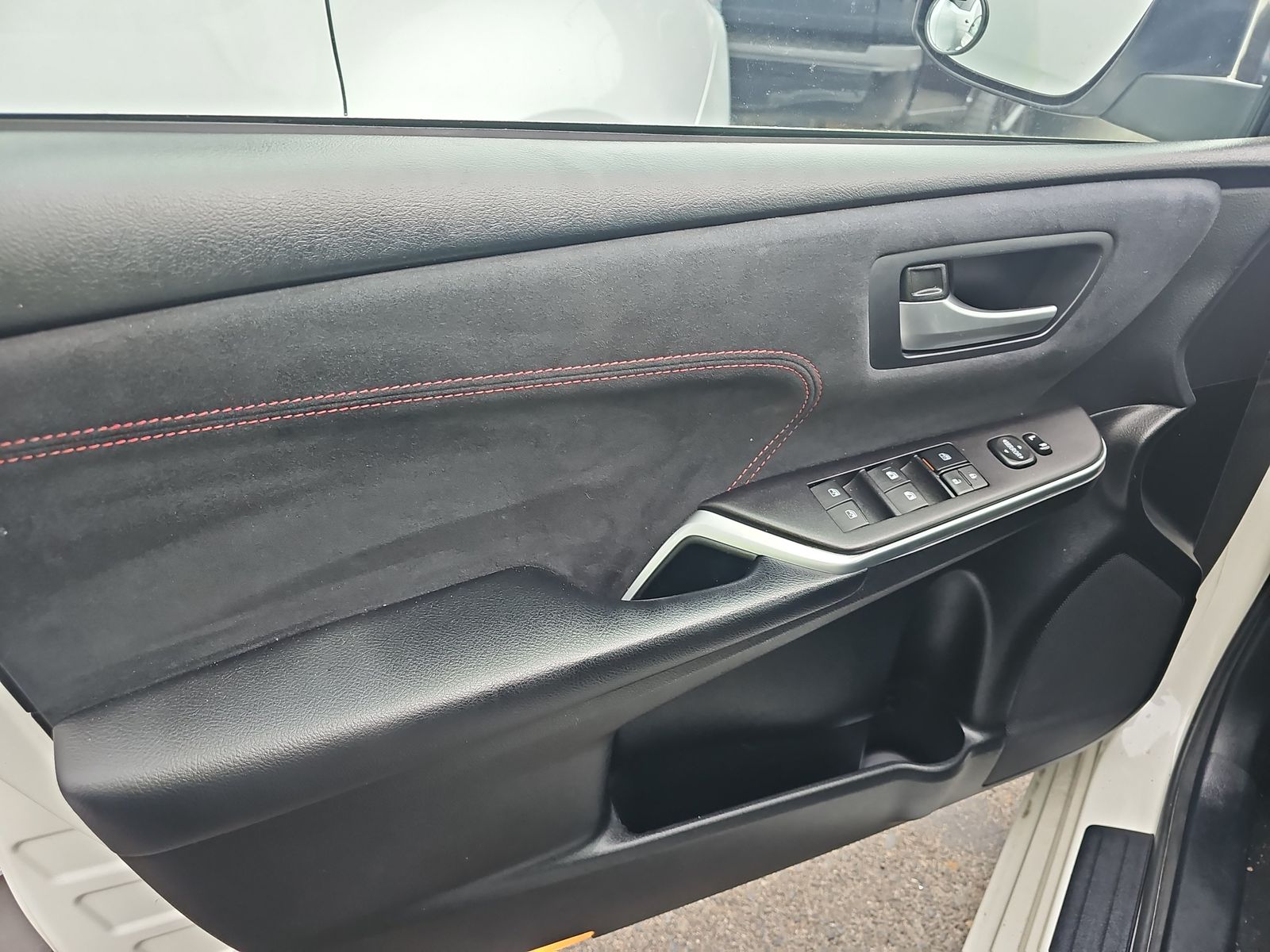 2017 Toyota Camry XSE FWD