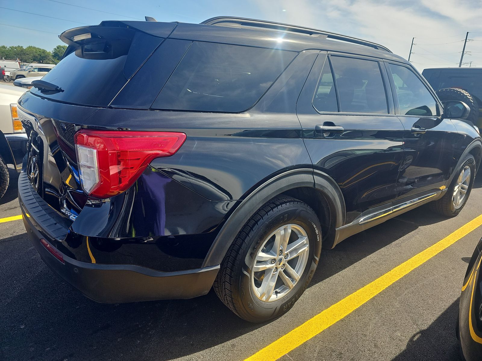 2021 Ford Explorer XLT AWD