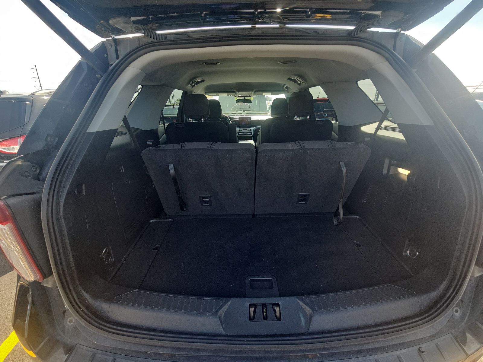 2021 Ford Explorer XLT AWD