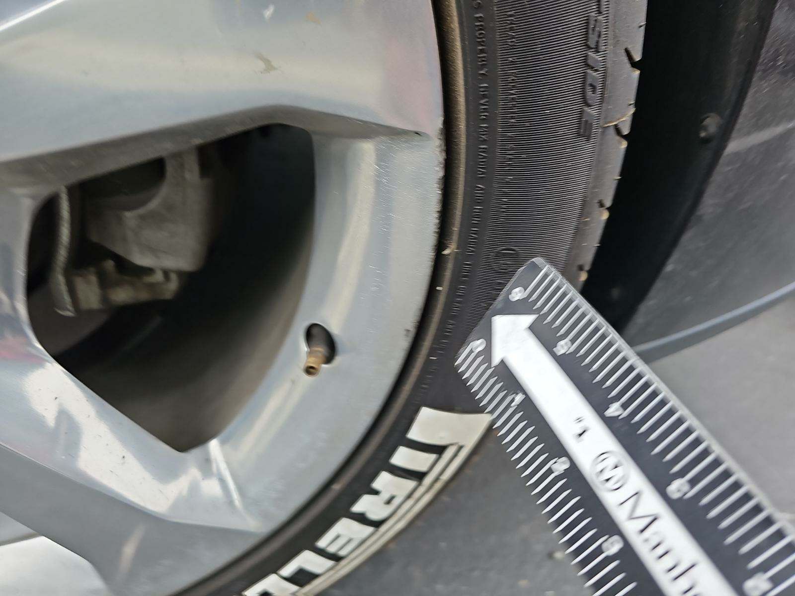 2015 Chevrolet Camaro LT RWD