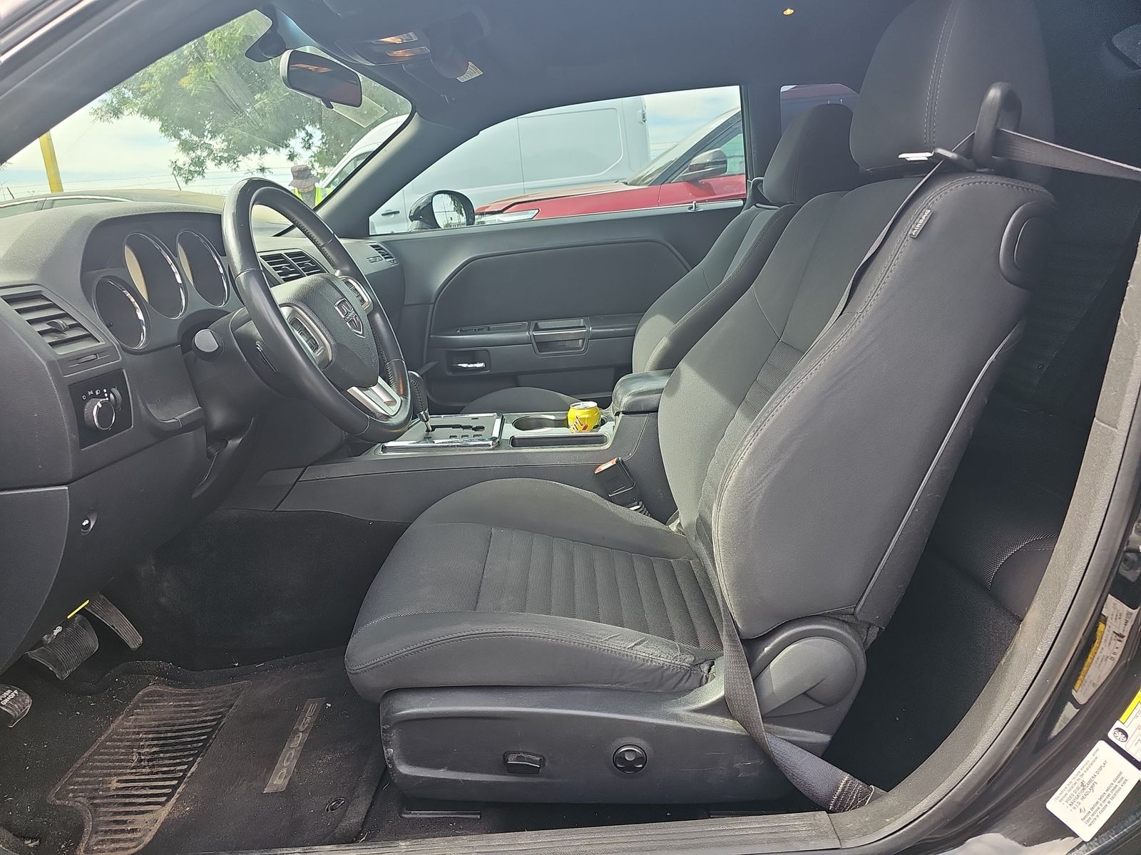 2013 Dodge Challenger SXT RWD