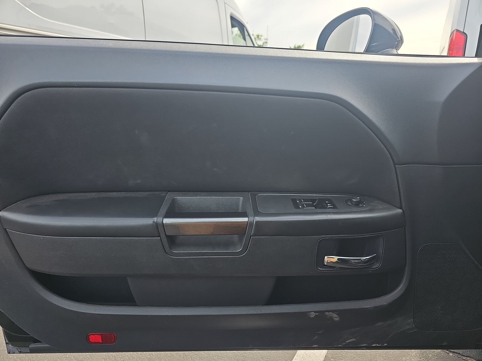 2013 Dodge Challenger SXT RWD