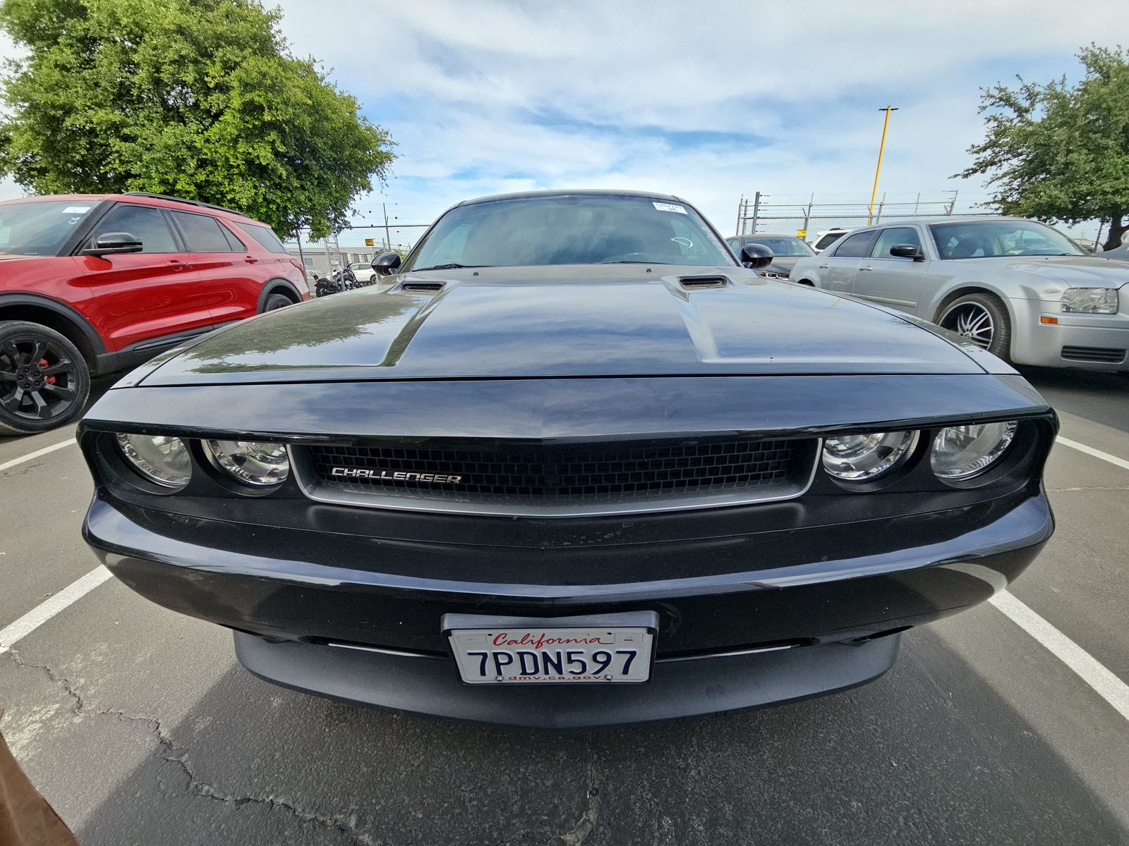 2013 Dodge Challenger SXT RWD