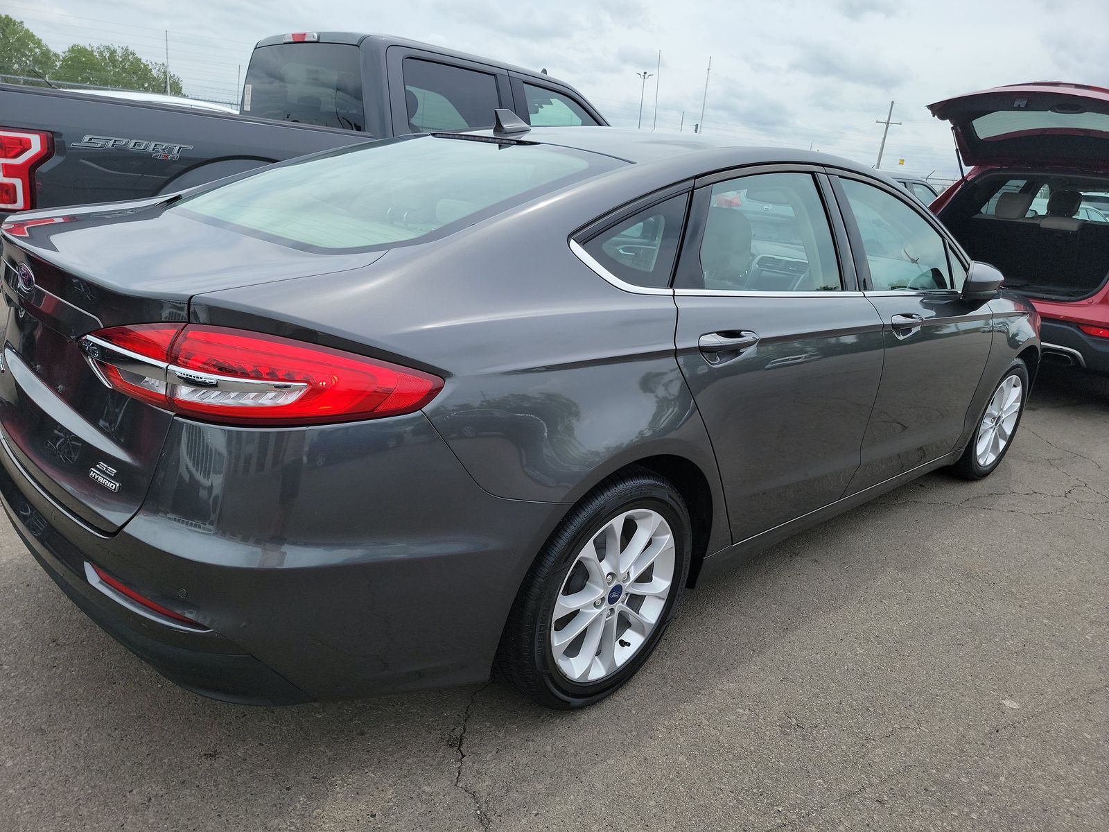 2020 Ford Fusion Hybrid SE FWD