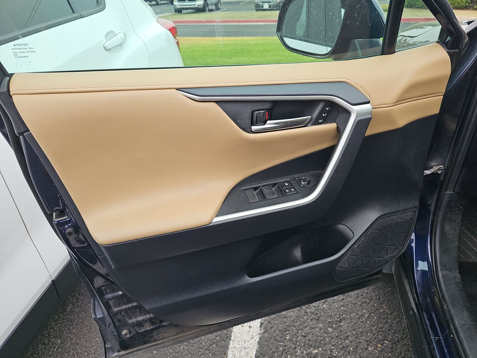 2019 Toyota RAV4 Limited FWD