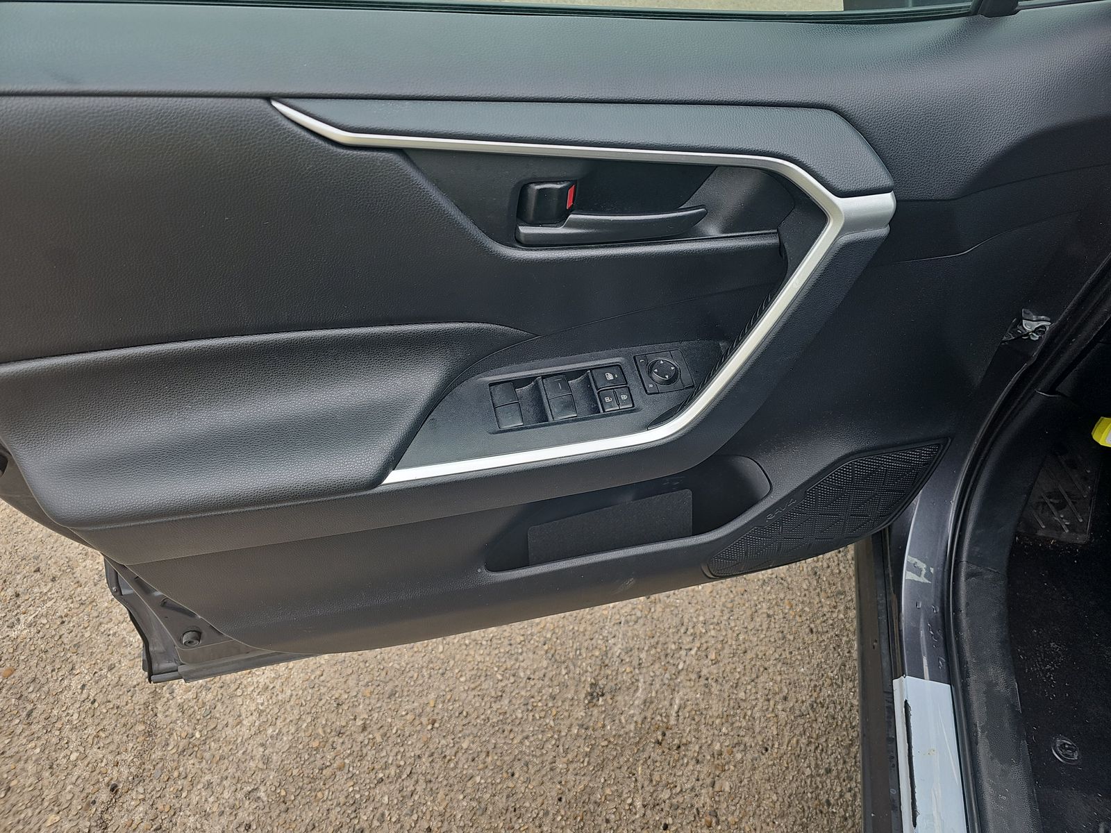 2019 Toyota RAV4 LE AWD