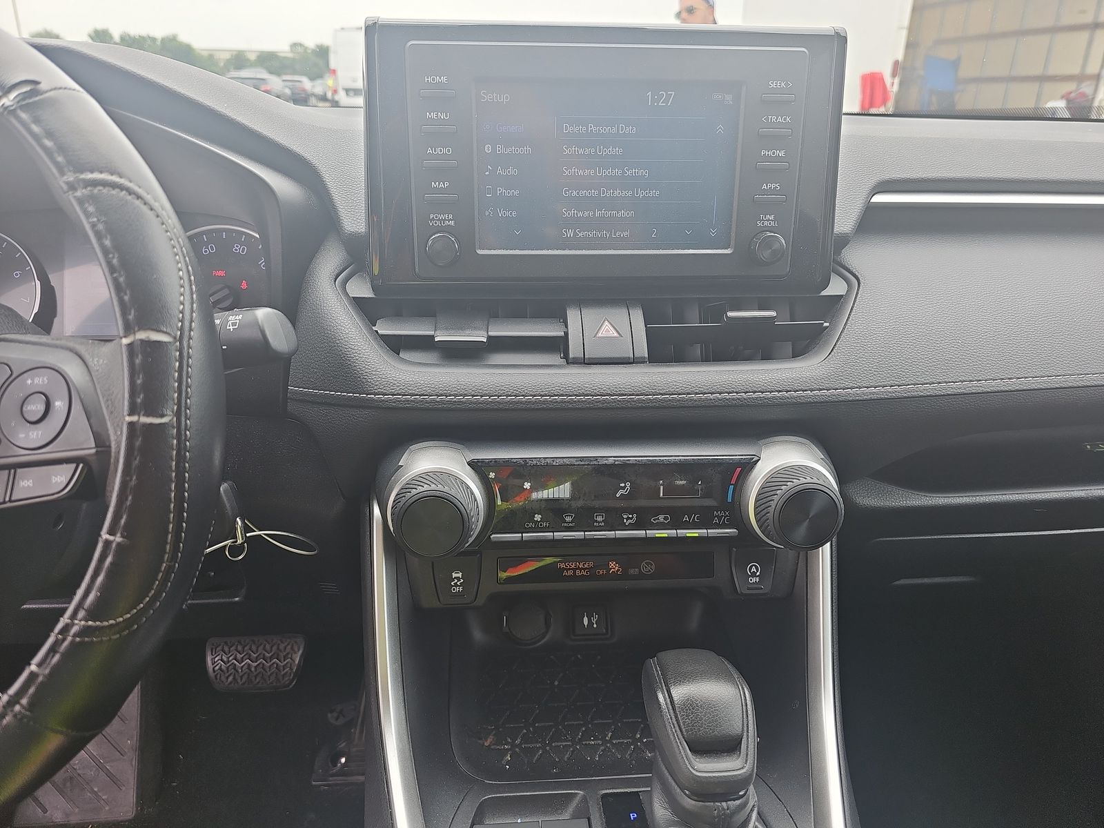 2019 Toyota RAV4 LE AWD