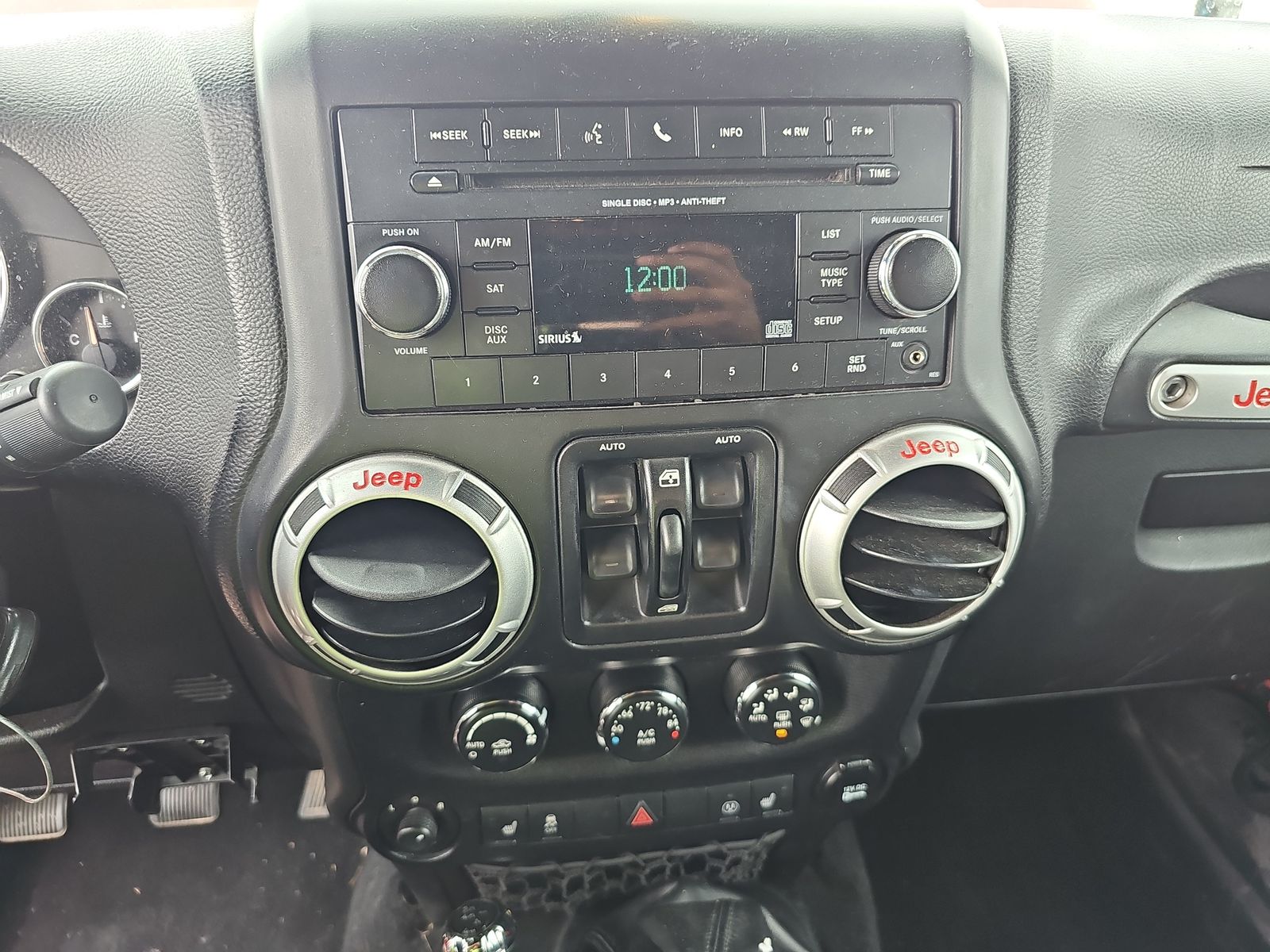 2014 Jeep Wrangler Unlimited Rubicon AWD