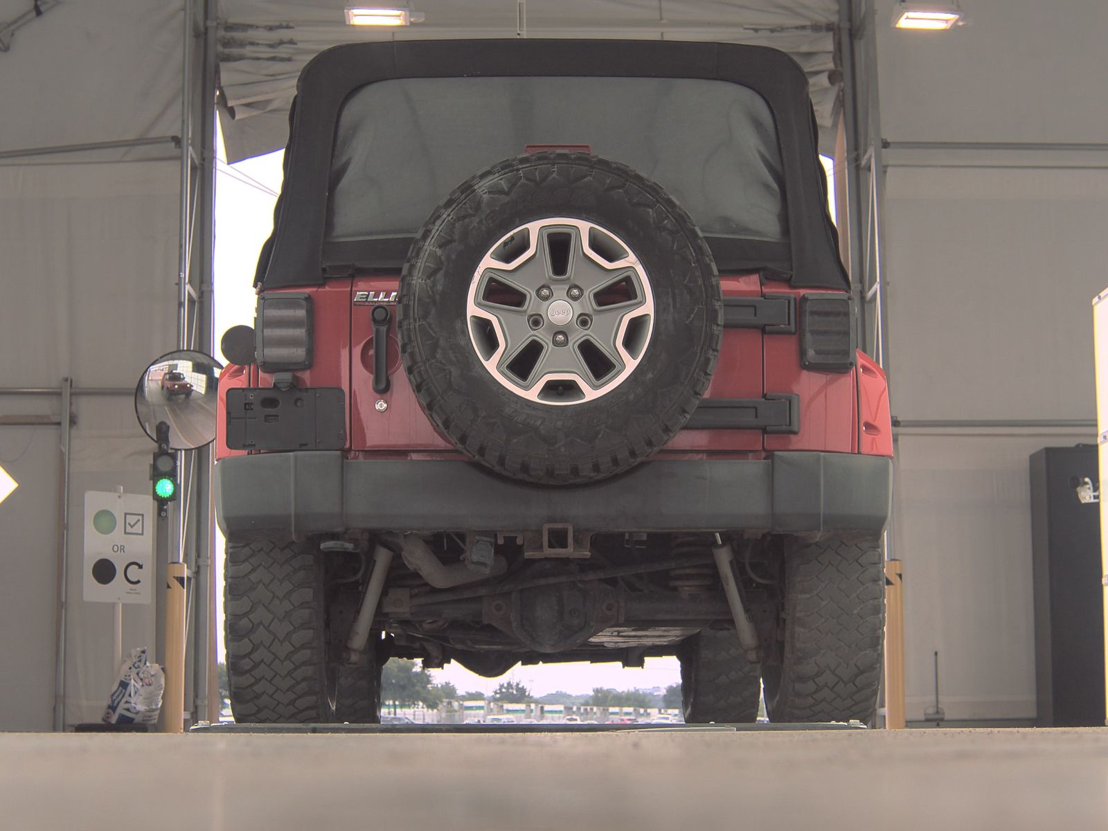 2014 Jeep Wrangler Unlimited Rubicon AWD