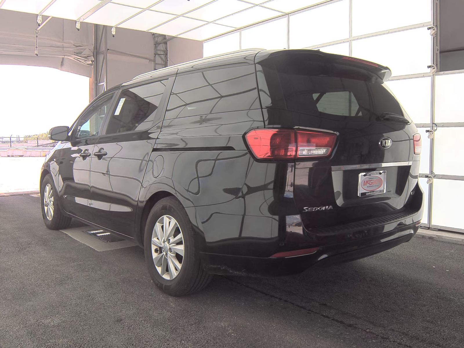 2016 Kia Sedona LX FWD