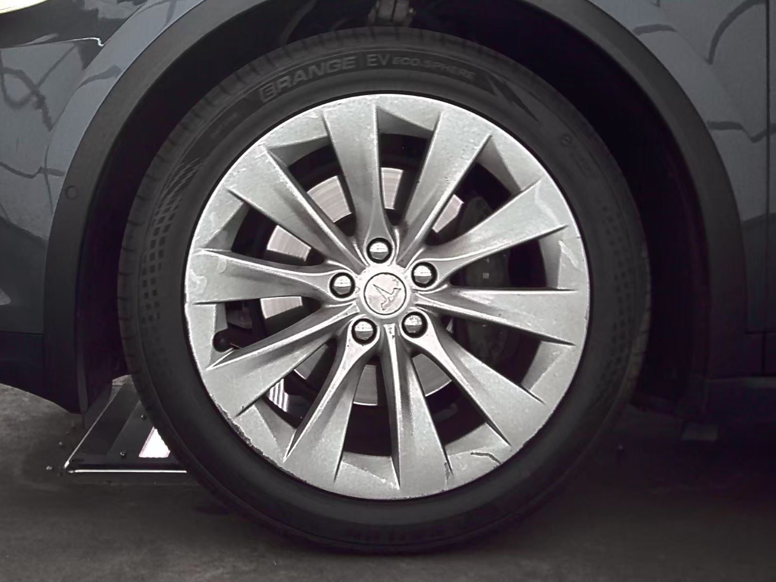 2016 Tesla Model X 90D AWD