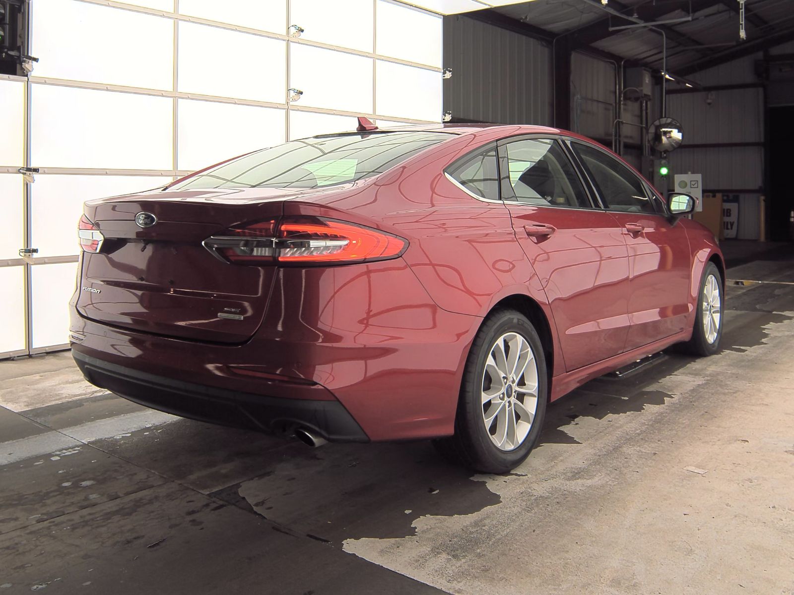 2020 Ford Fusion SE FWD