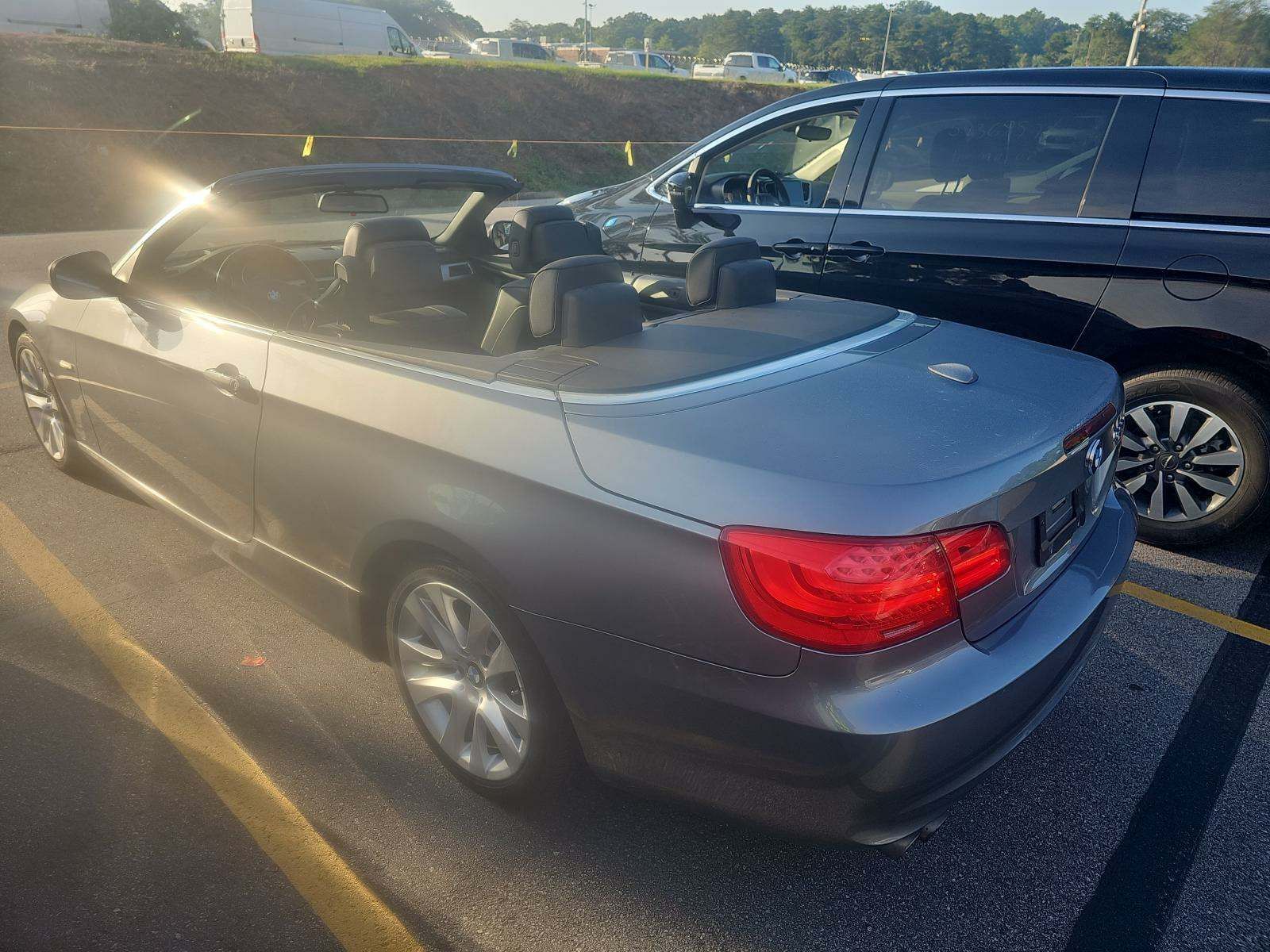 2011 BMW 3 Series 328i RWD